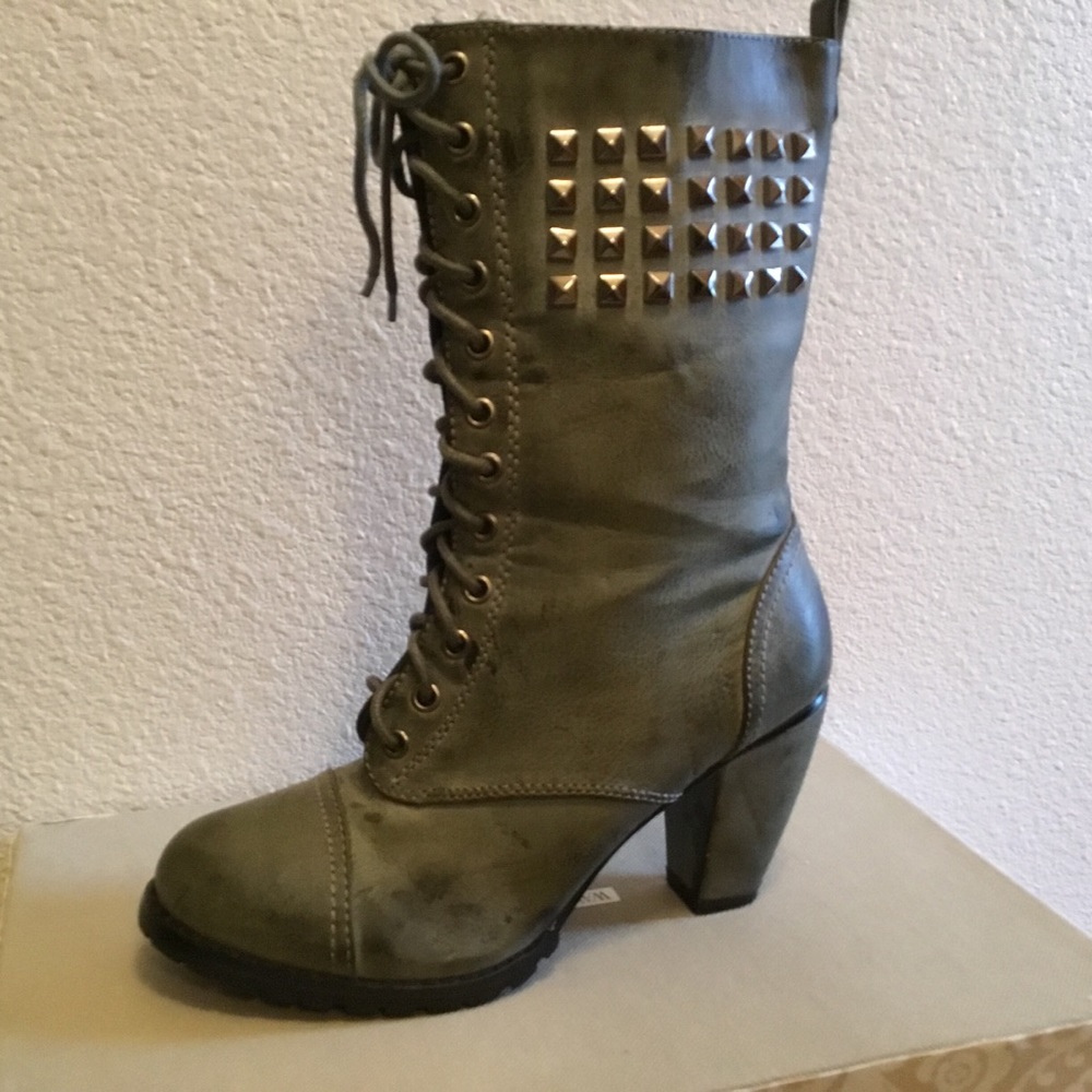 Bucco Capensis weathered faux leather combat boots